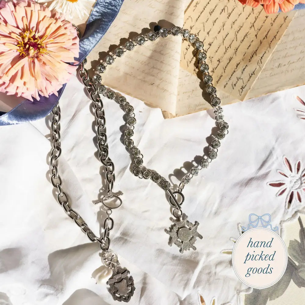 Annie Necklace LPM Products