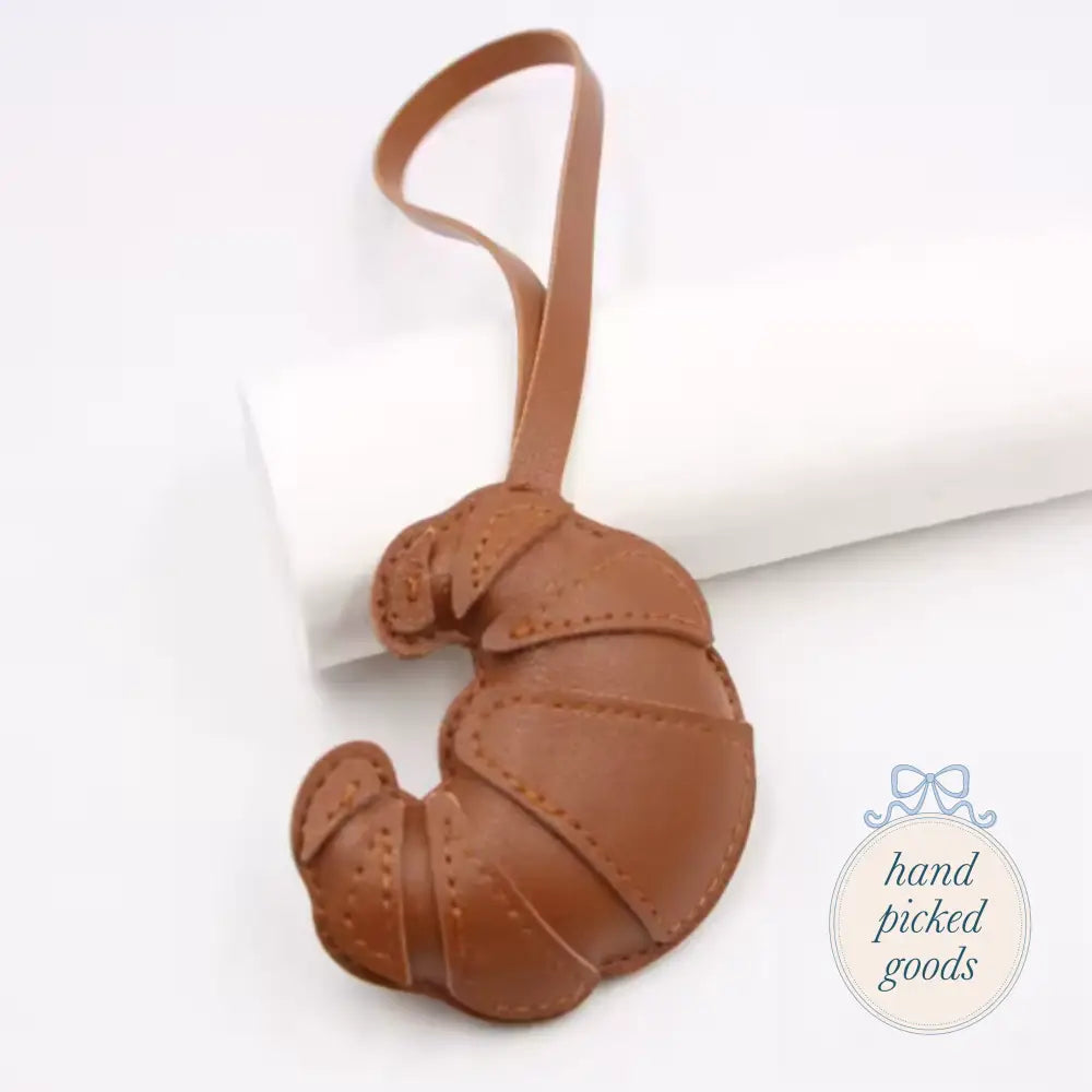 Croissant Bag Charm Femme - Accessories