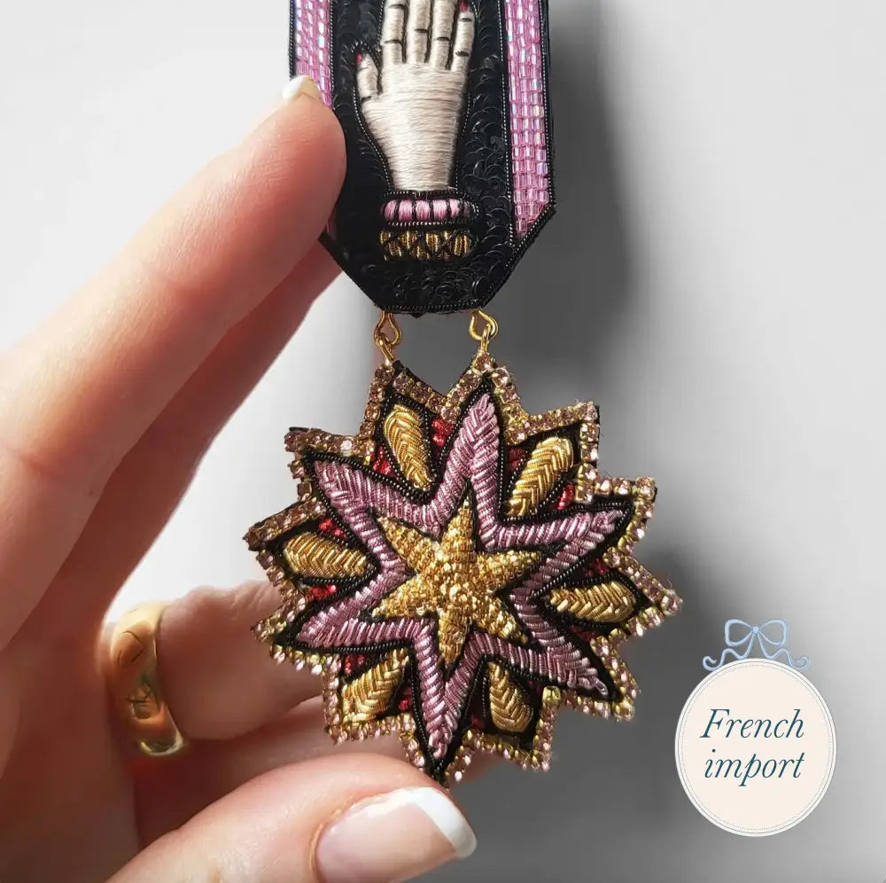 Hand Medal Brooch Jewelry - Brooches